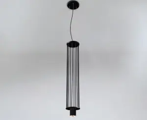 Lampa wisząca IHI BLACK z czarnymi końcowkami SHILO DOHAR